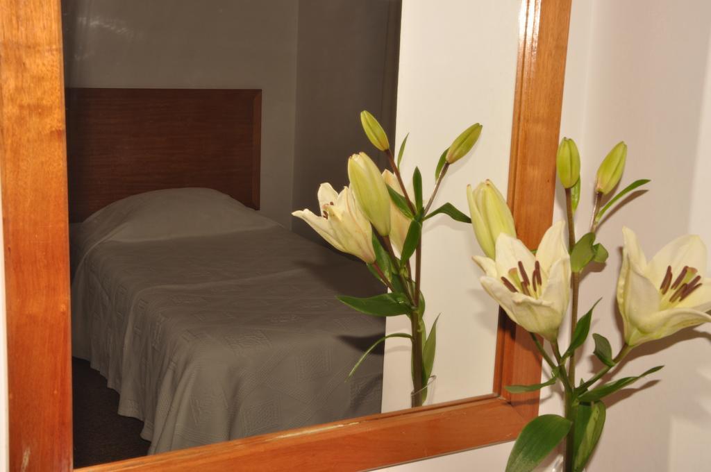 Residencial D. Joao III Hotel ปอนตาเดลกาดา ภายนอก รูปภาพ