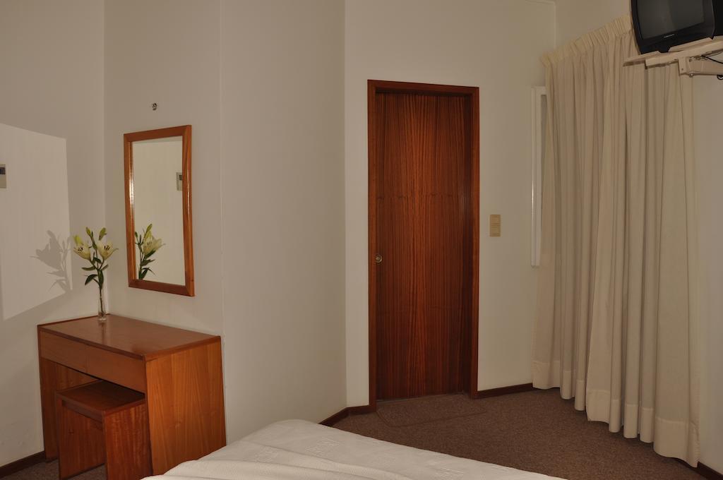 Residencial D. Joao III Hotel ปอนตาเดลกาดา ภายนอก รูปภาพ